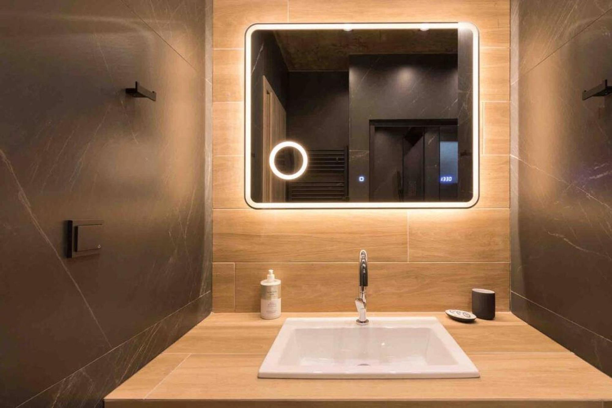 Blue Pearl At Glufada Sea Side Apartment Athens Ngoại thất bức ảnh
